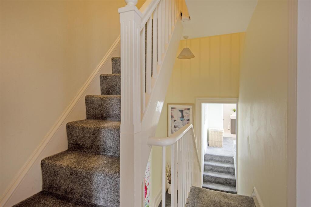 207 Park Lane.14.jpg