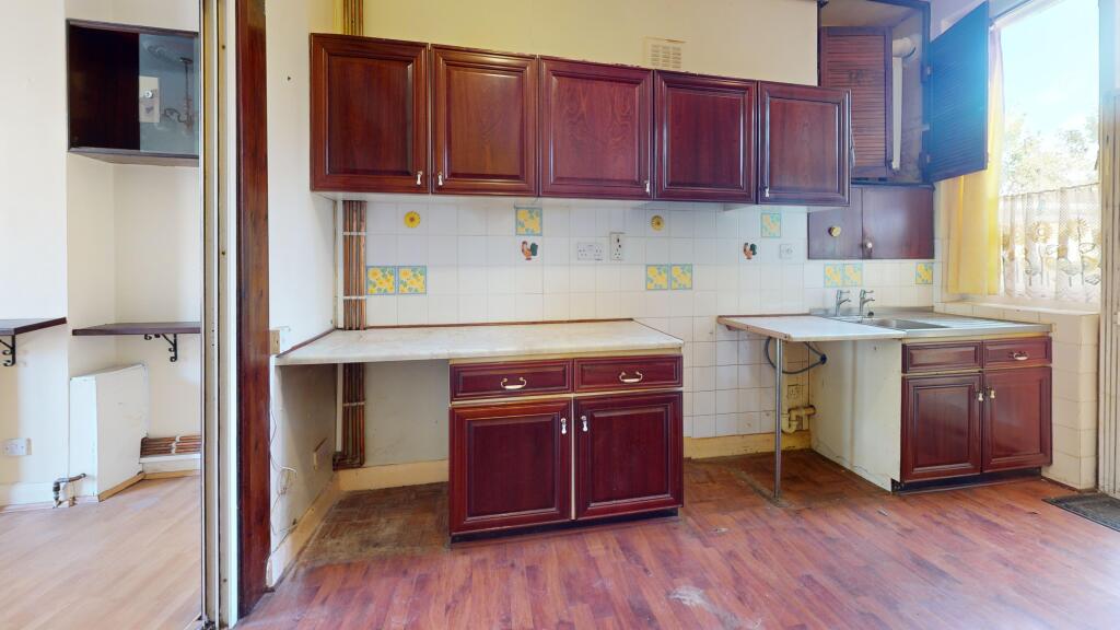 Flat A, 76 Rectory Road, Stoke Newington, London N16 7SH