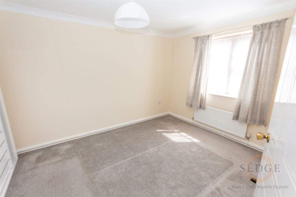 flat 3 stable -04.jpg