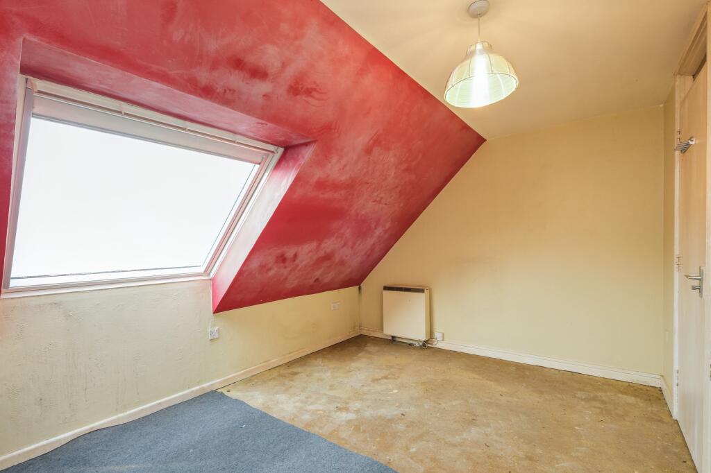 Flat 68, Quartercroft, Pyramid Close, Weston Favell, Northampton, NN3 8DP