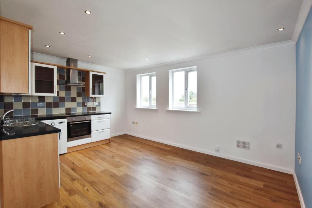 Kitchen/ Living Room