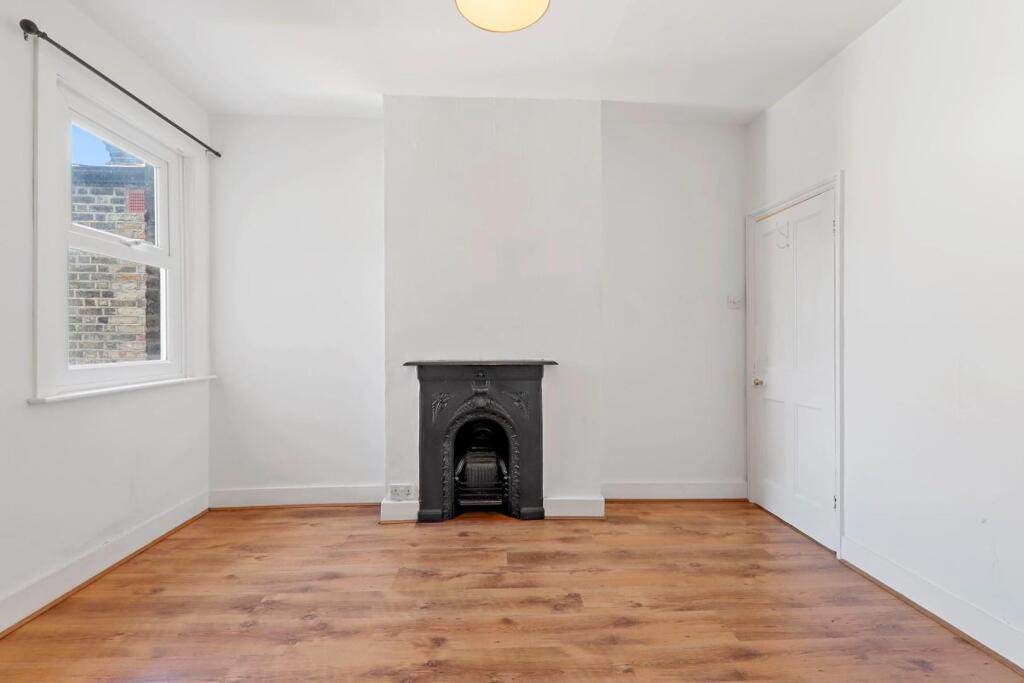 12-7c7aJHPropWpen - 5 Provincial Terrace - 36-medi
