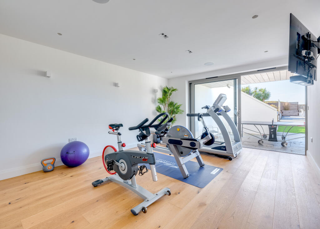 662a6c5a70fa9_Kai Tak-6