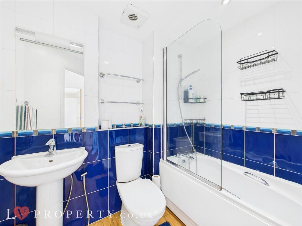 CAM05016G0-PR0119-ST