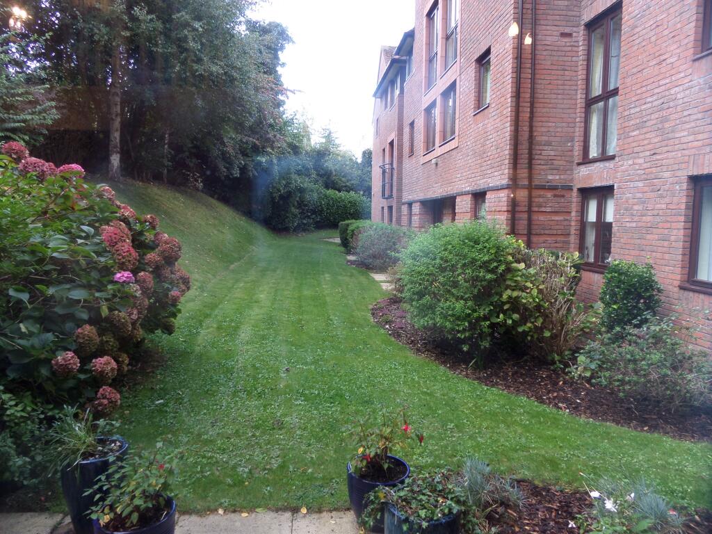 GARDEN
