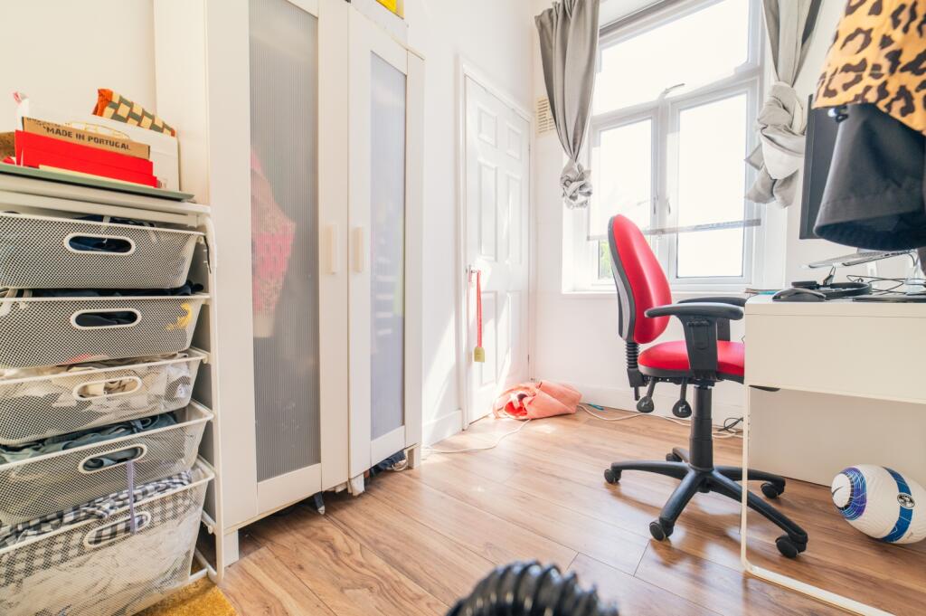 Call 02920 454555 to secure your viewing_8