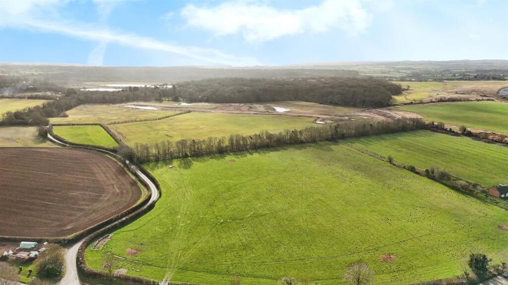 fd40a936-image_picker_E44DF6EC-95A3-461B-B03F-B6F3