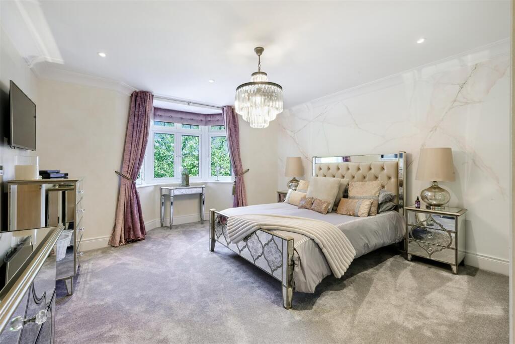 KENMORE CLOSE, 1-16.jpg