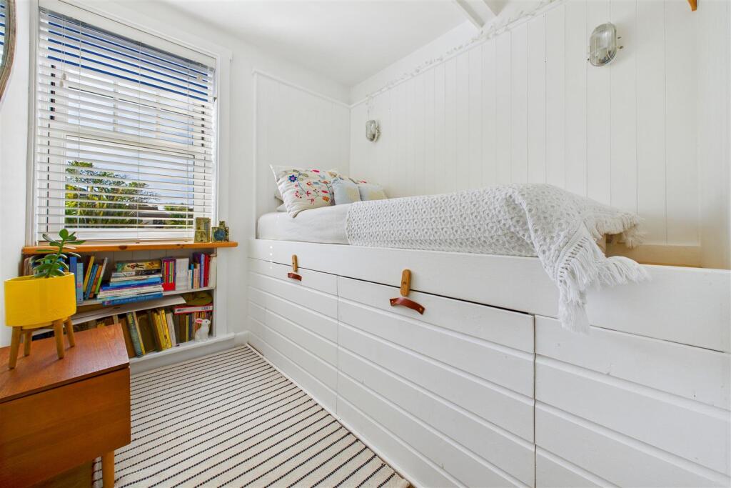 Front Bedroom 3.