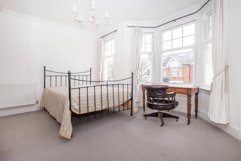 158-clonmore-stre...