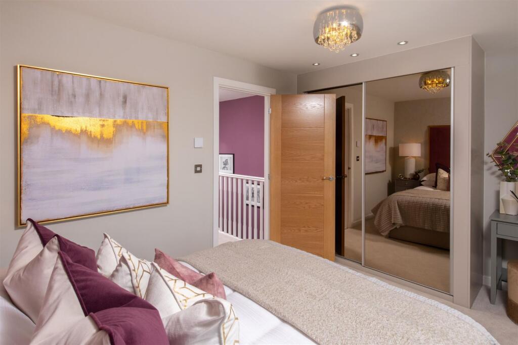 017 Bellway_AstleyFields_TheJoiner_Rooms.jpg