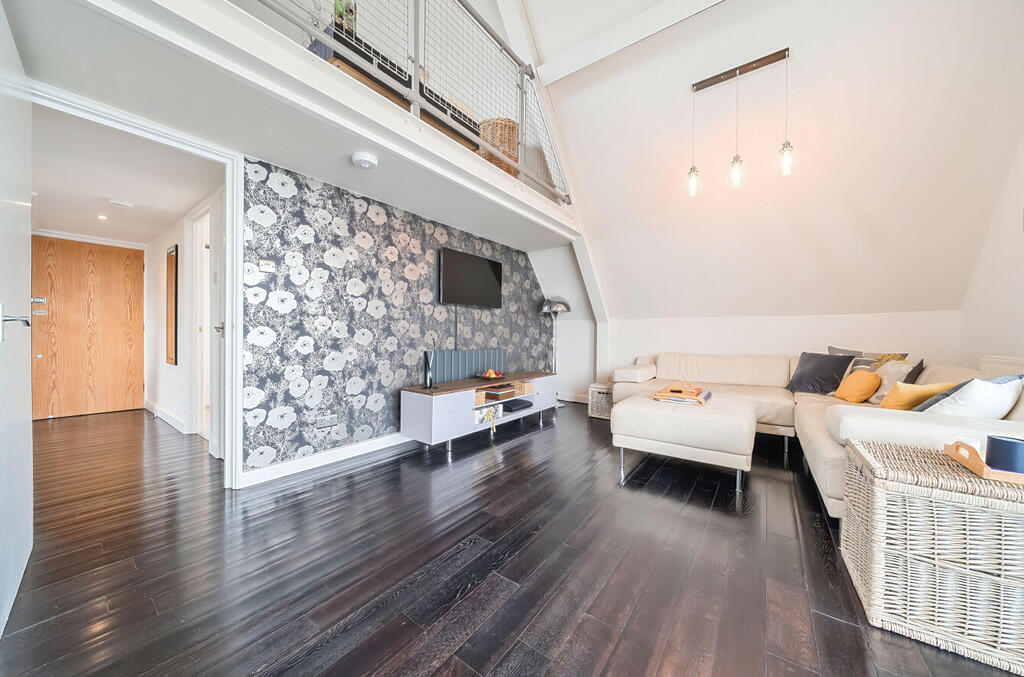 LOUNGE6