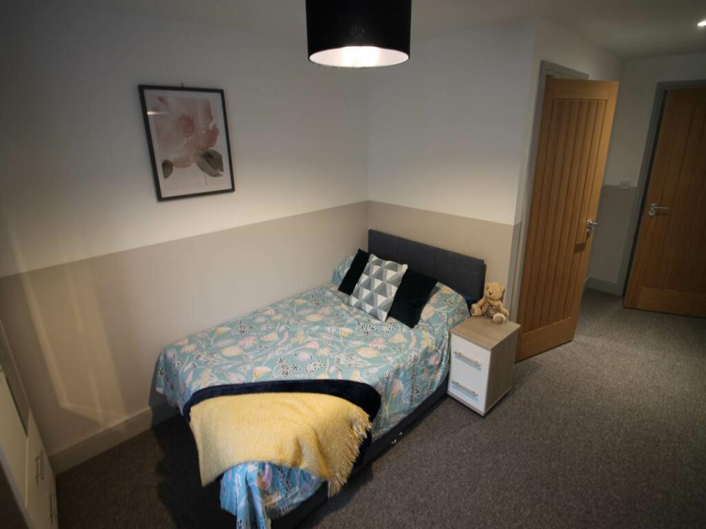 Bedroom 3 - 1