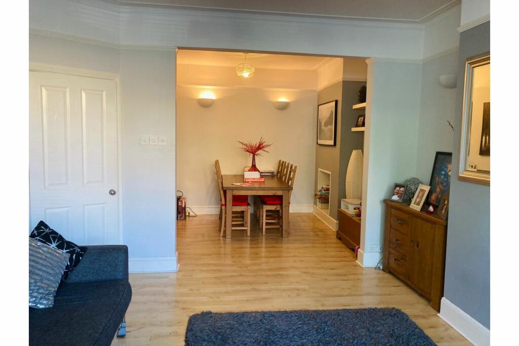 Living / Dining Room