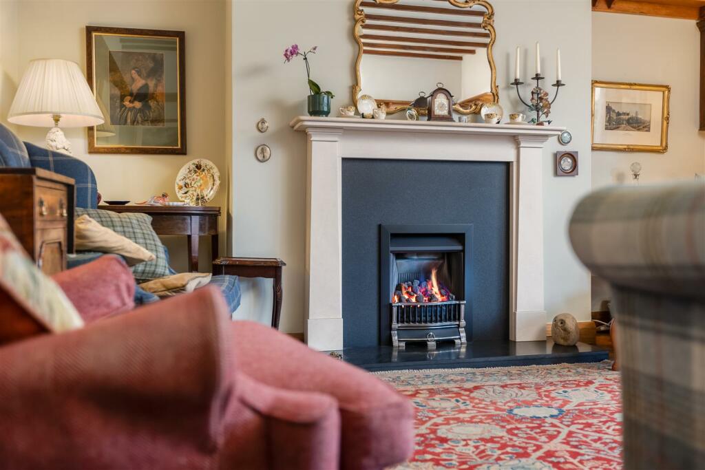 Bramble Garth Sitting Room-2.jpg