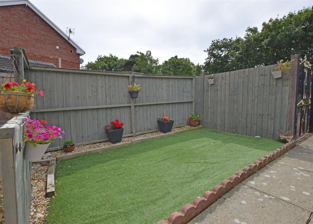 Garden.JPG