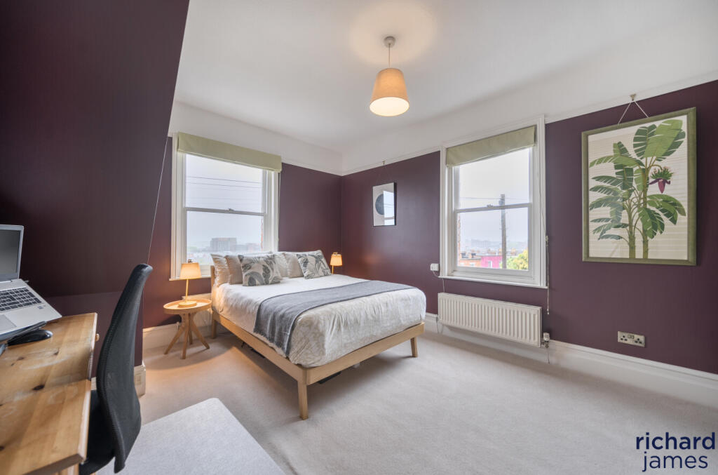 e0eaf21c796f4057b7c9586dfd3f71fa