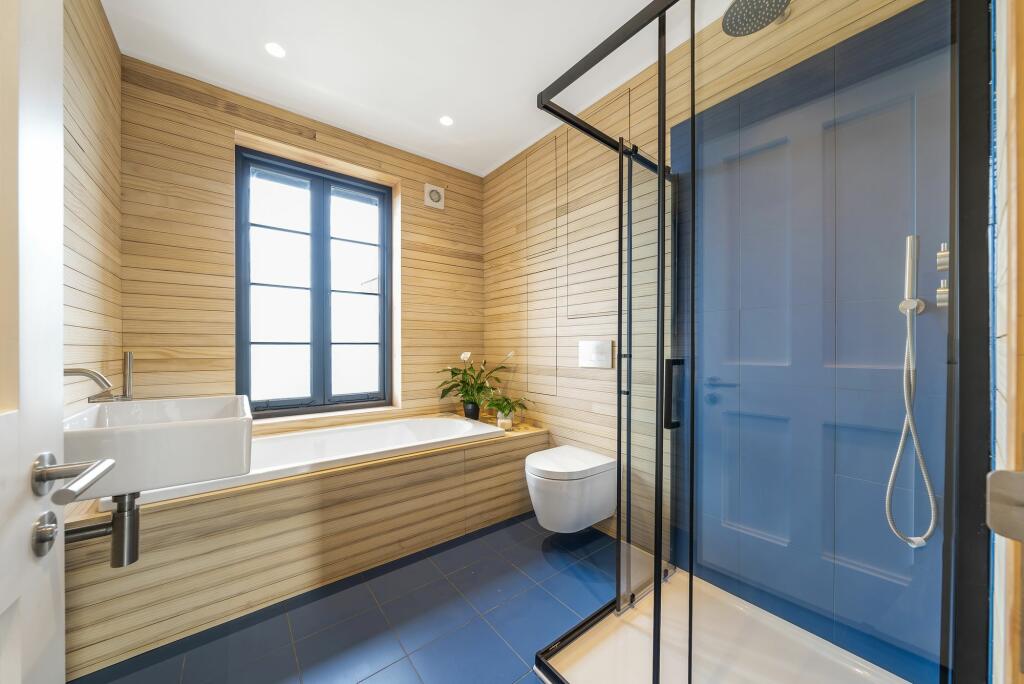 Bathroom (1)