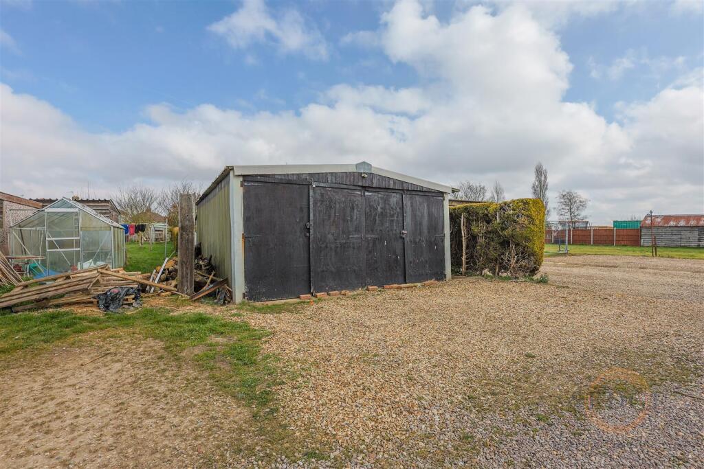 22 main road gedney -13.jpg