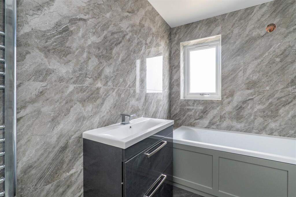 Family Bathroom (Example)