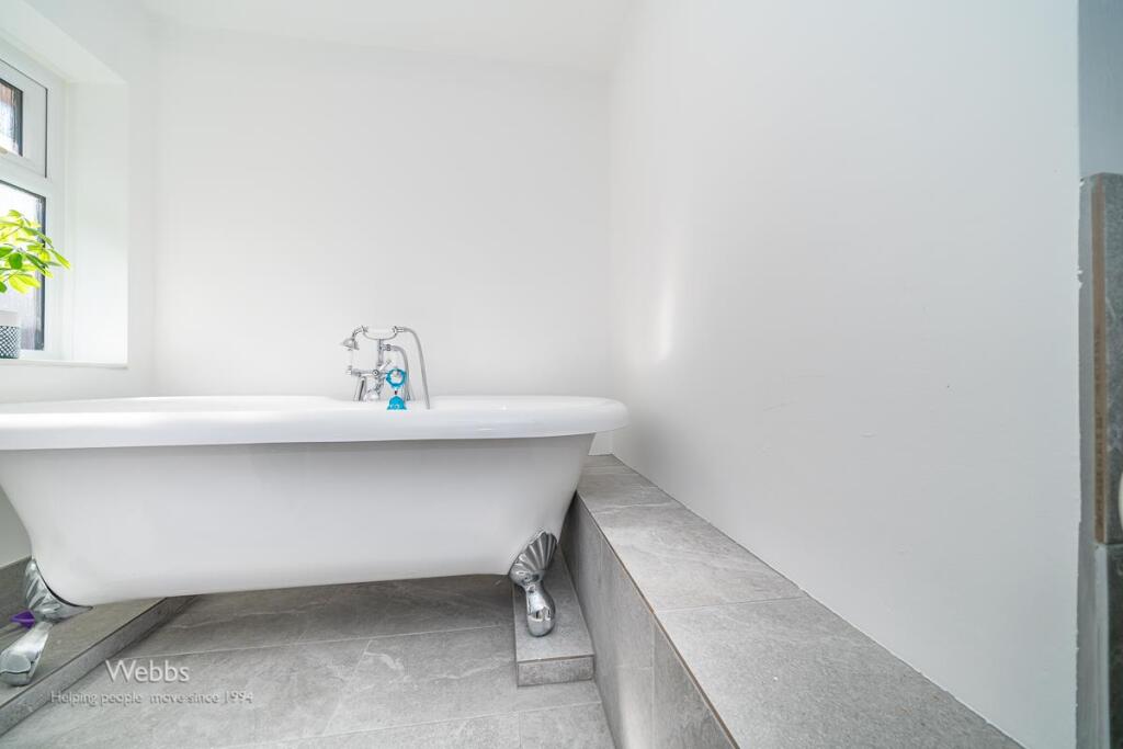 © Webbs Estate Agents © (109 of 143).jpg