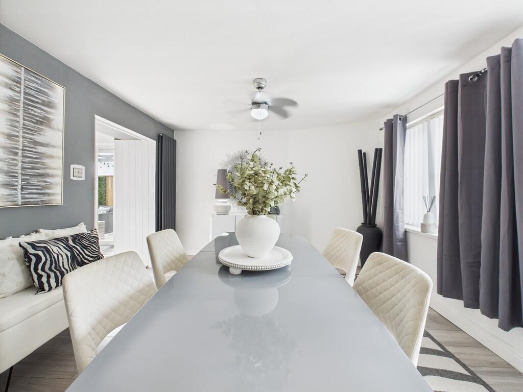 CAM03974G0-PR0191...