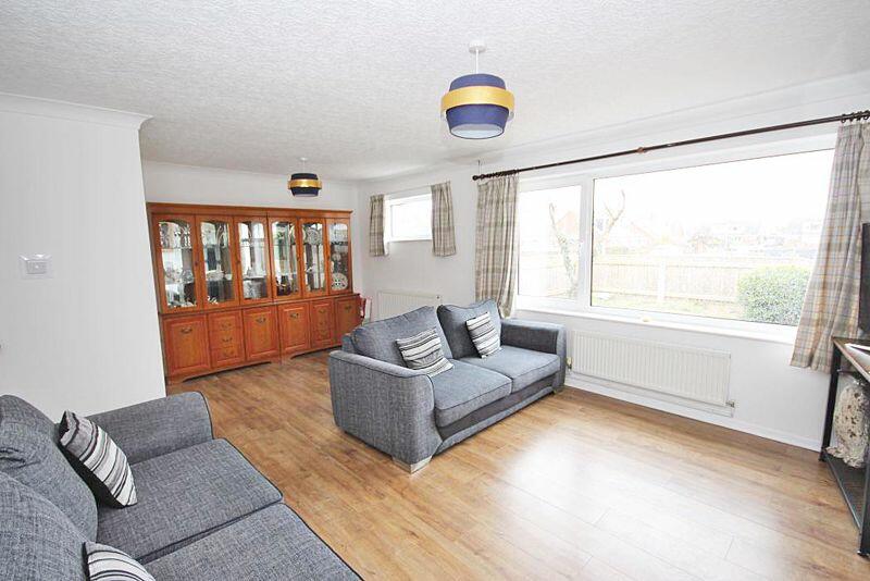 Lounge-diner from corner 