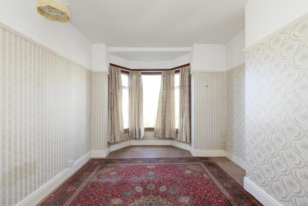 BEDROOM NO.1
