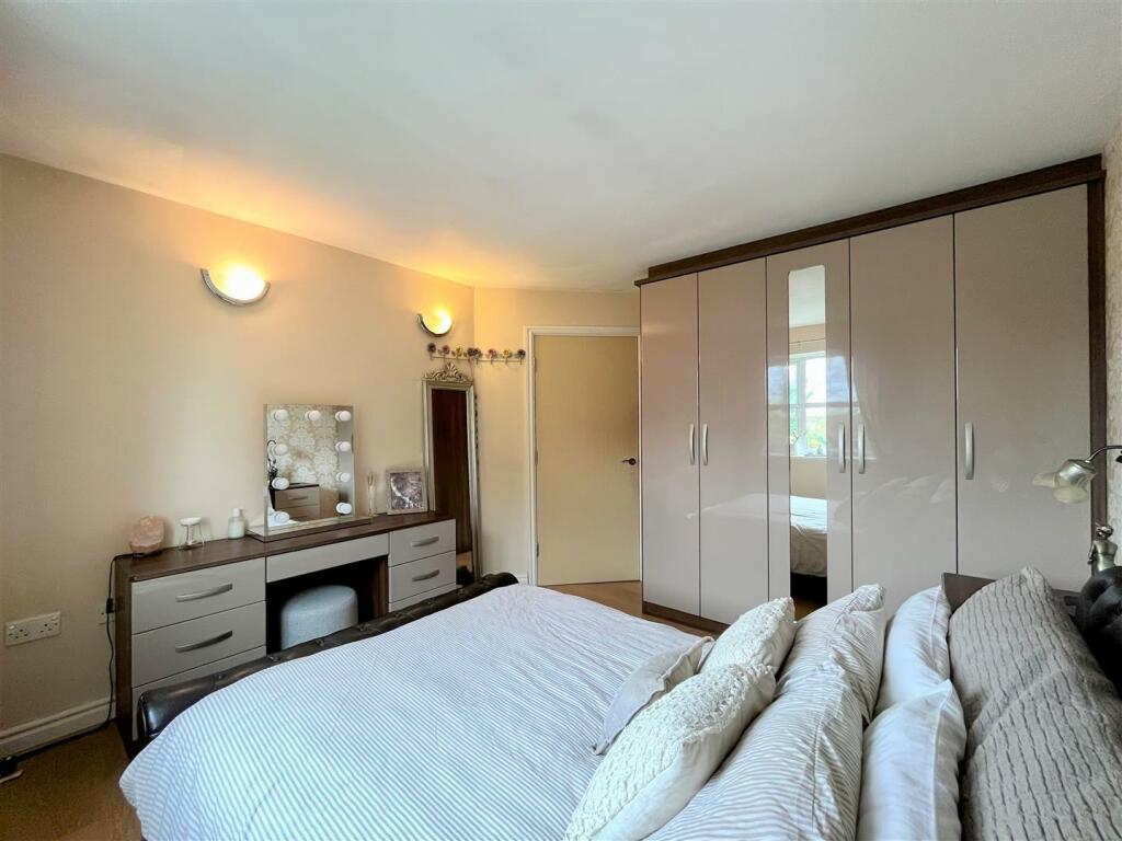 Bedroom 1 Aspect 3