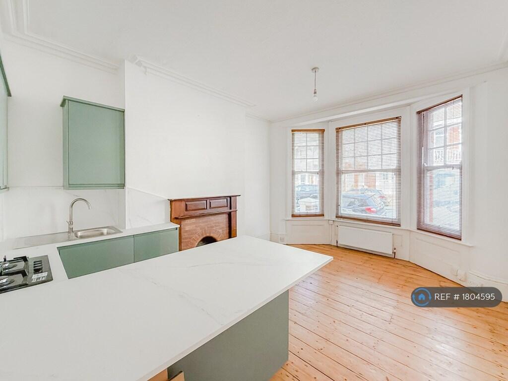 Kitchen/Living