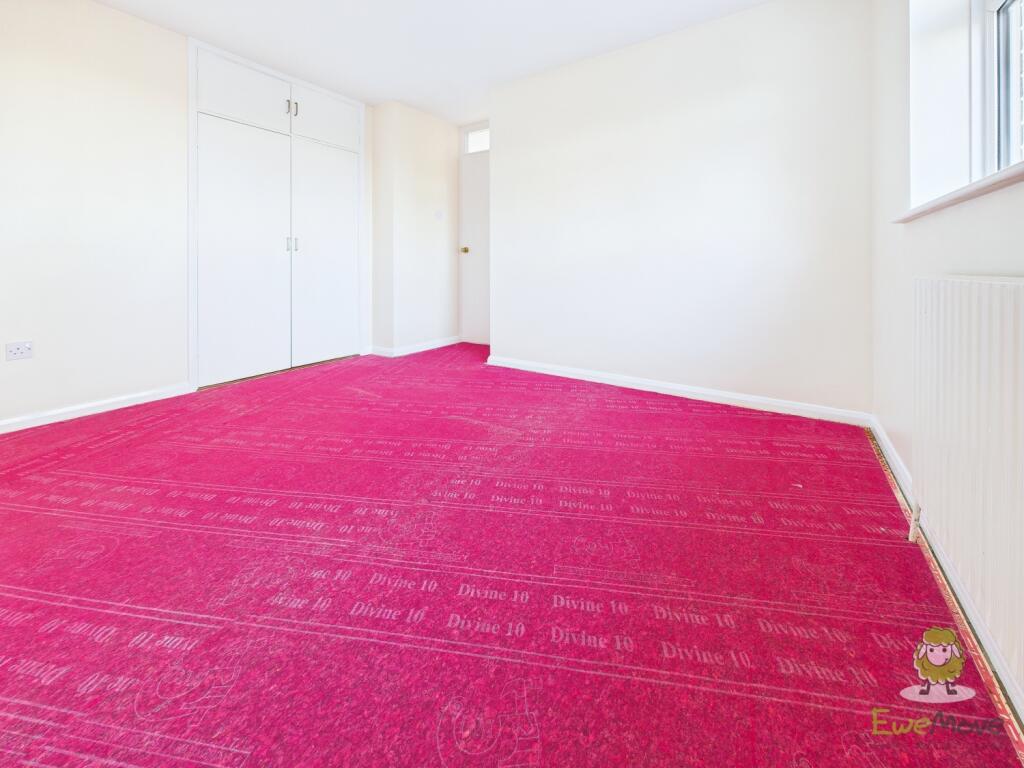 CAM01543G0-PR0168-STILL008