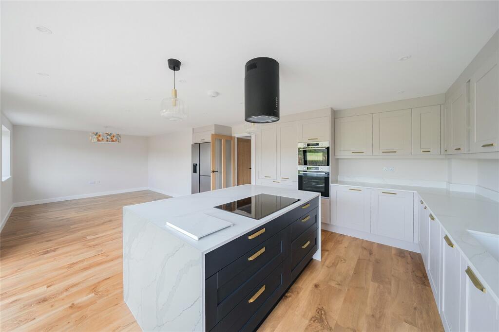 Kit/Dining/Family Rm