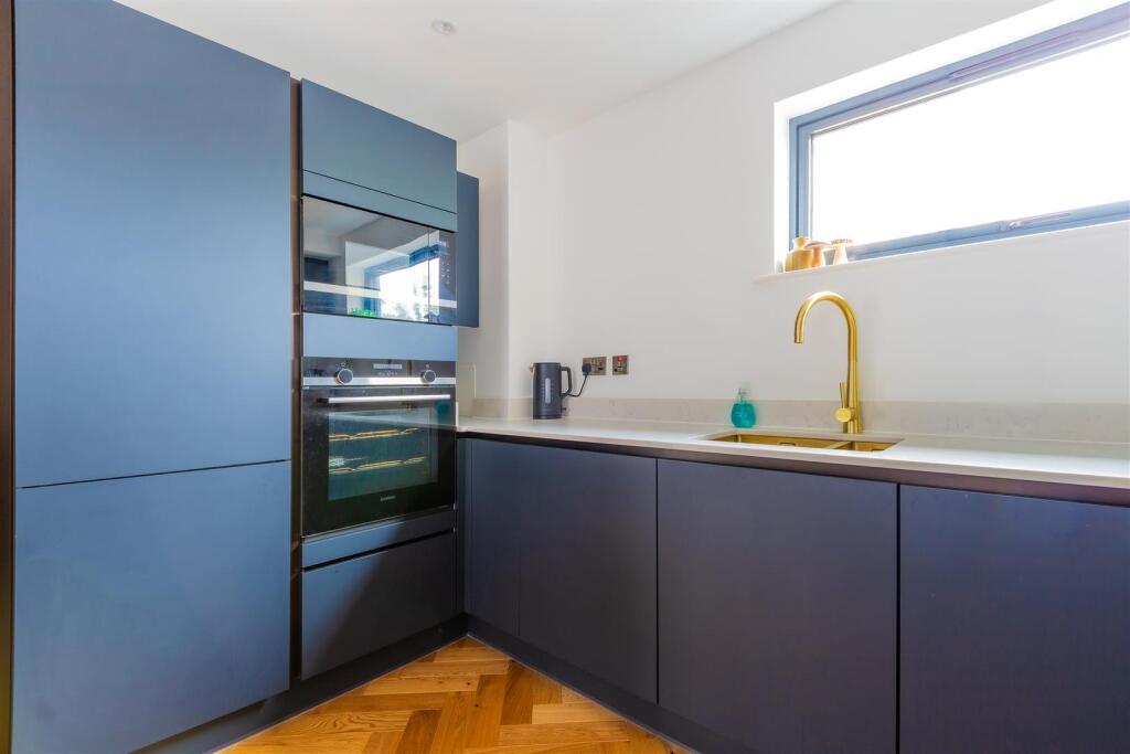 Hamilton Villas 3-13.jpg