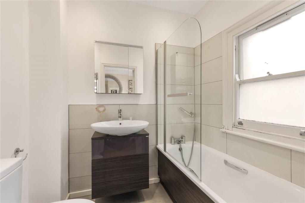 Ensuite Bathroom