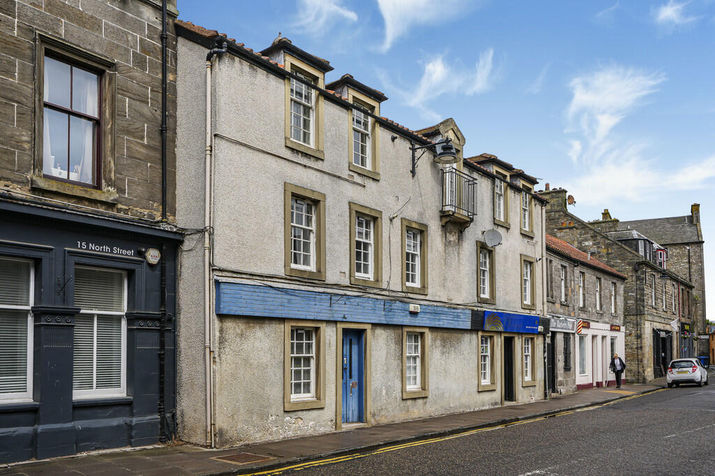 Flat 3, 23 Waggon...