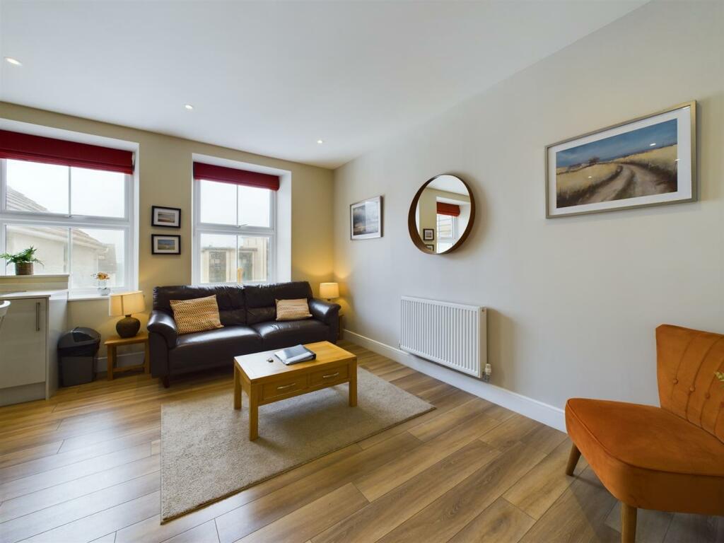 Lounge Area