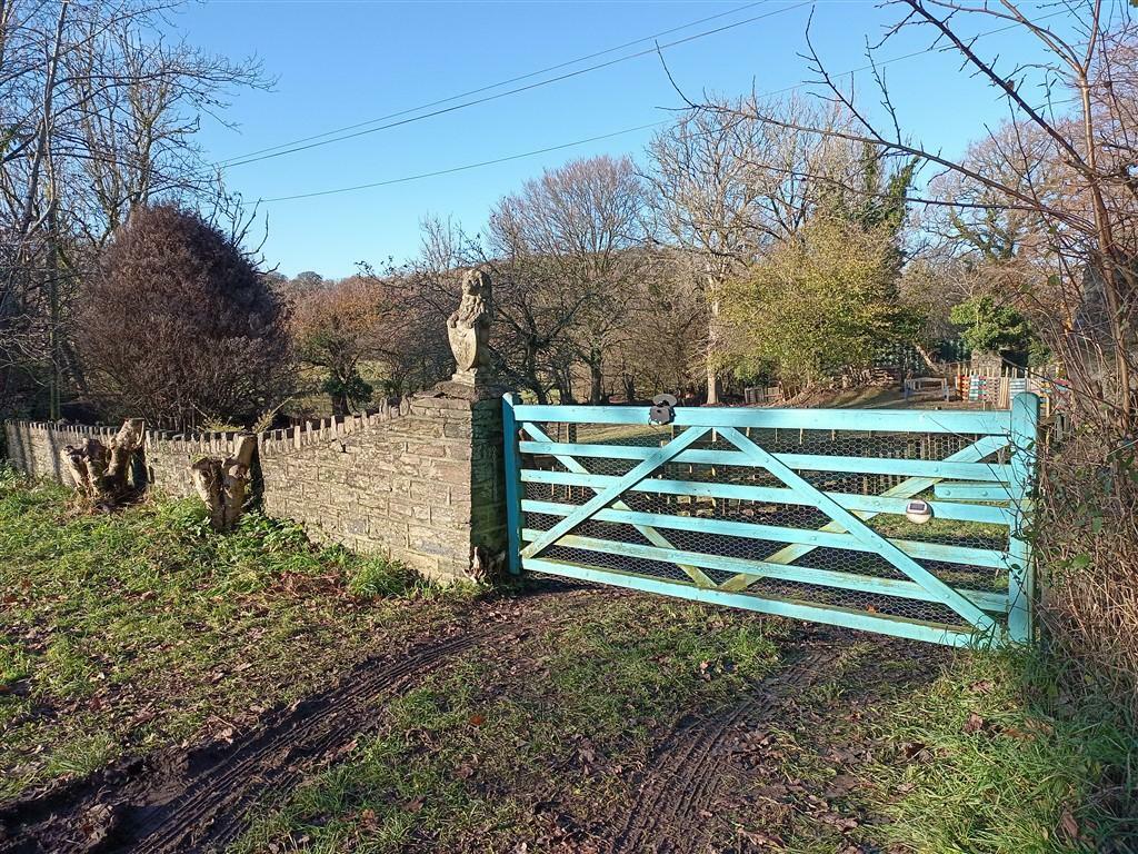 Entrance Gate To Land Opposite