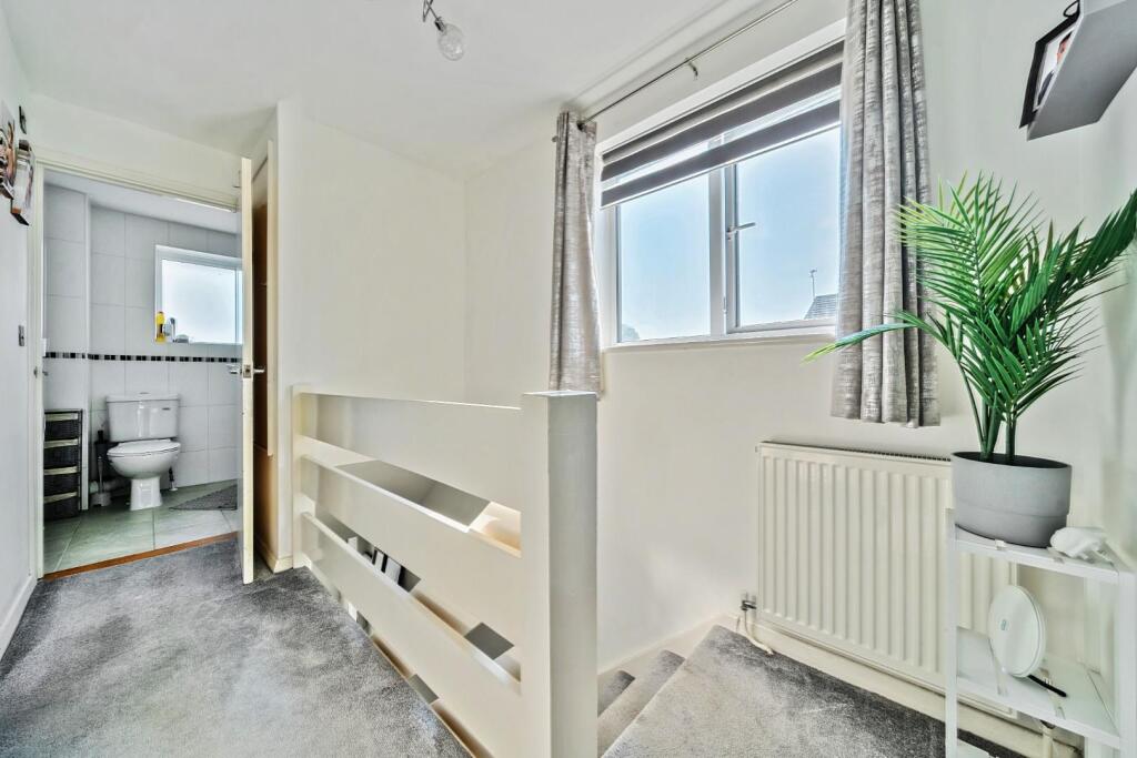 33-682308829e1e7-1293939-ARW-3333-682308829e1e7-12