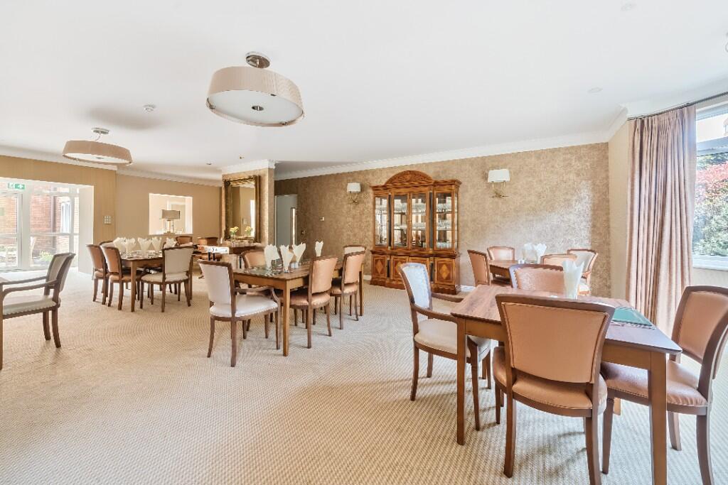 Owner's Dining