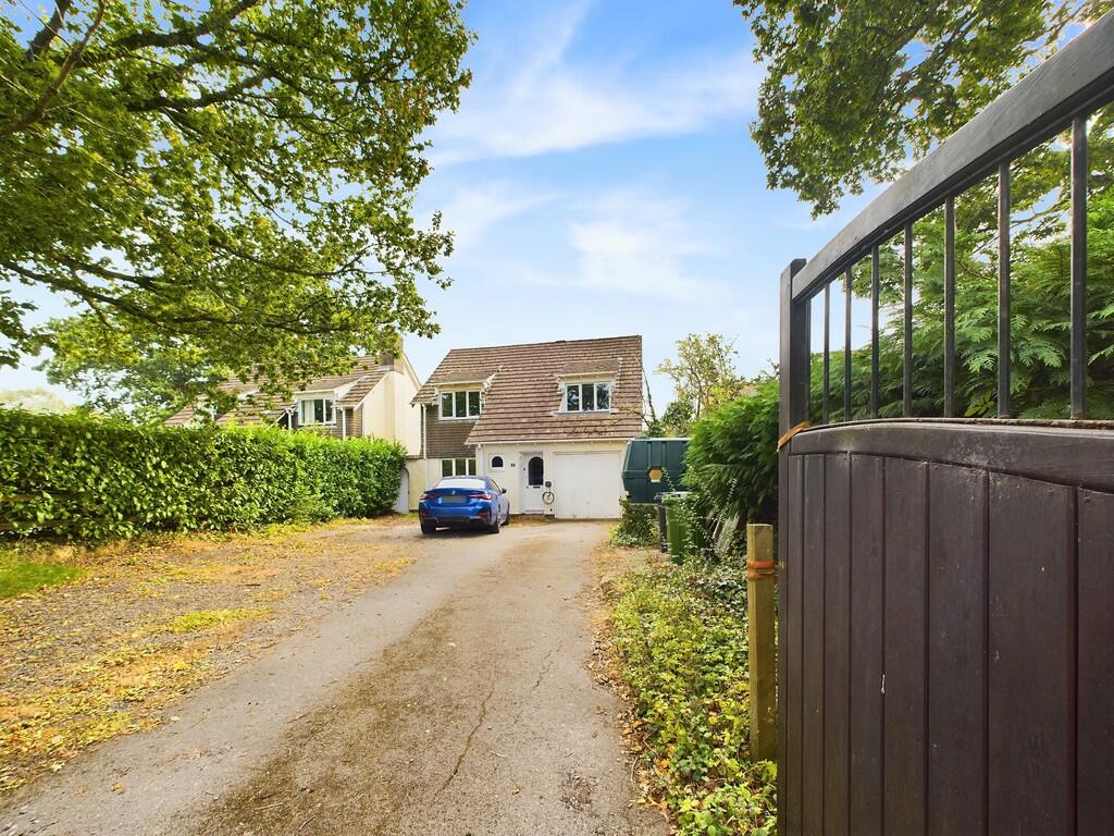 CAM03525G0-PR0168...