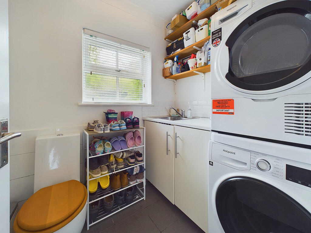 utility room wc