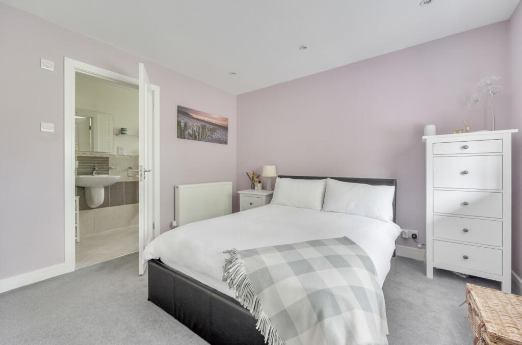 1313205-17-685aa5...