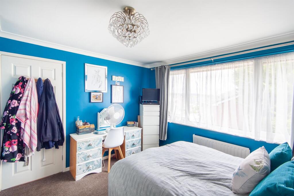 11 Oldmixon road 18.jpg