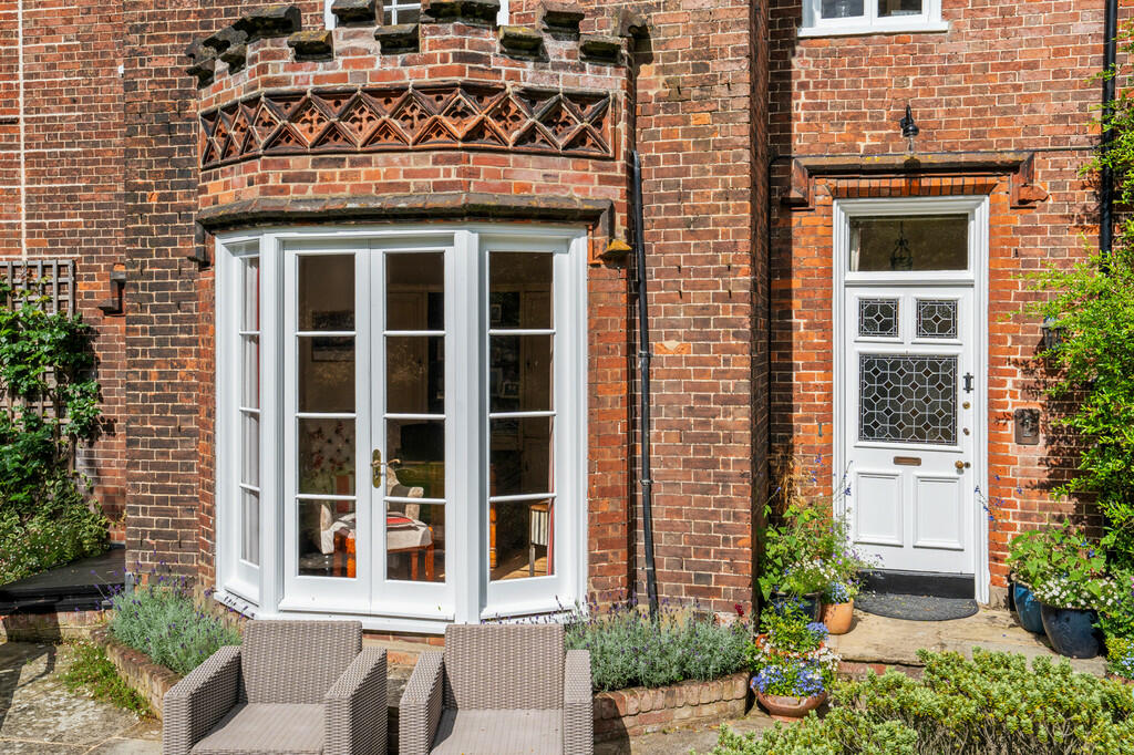 ArlingtonHouse-03...