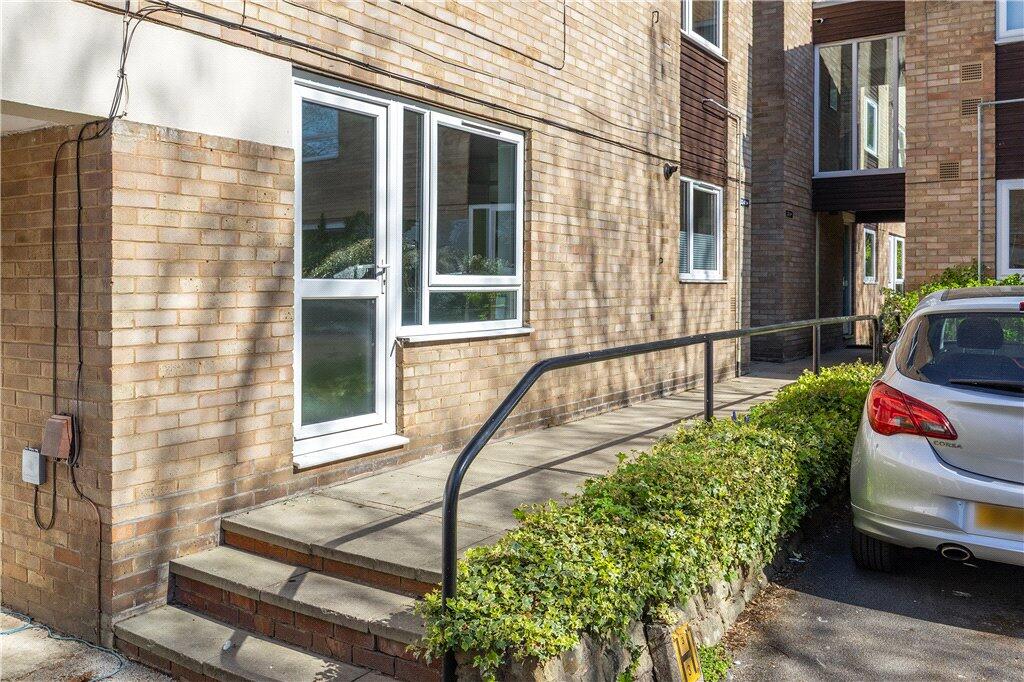Weetwood House Court