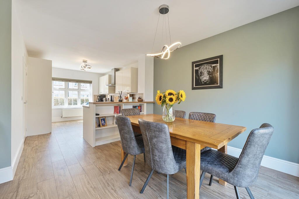 Open Plan Kitchen / Dining / Family Room
