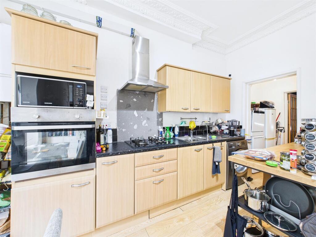 5 - Block of 4 flats.jpg