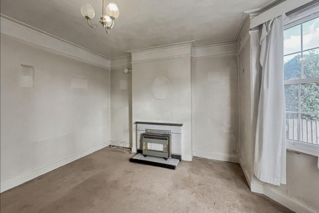 65 Burntwood Lane, London SW17 0AJ