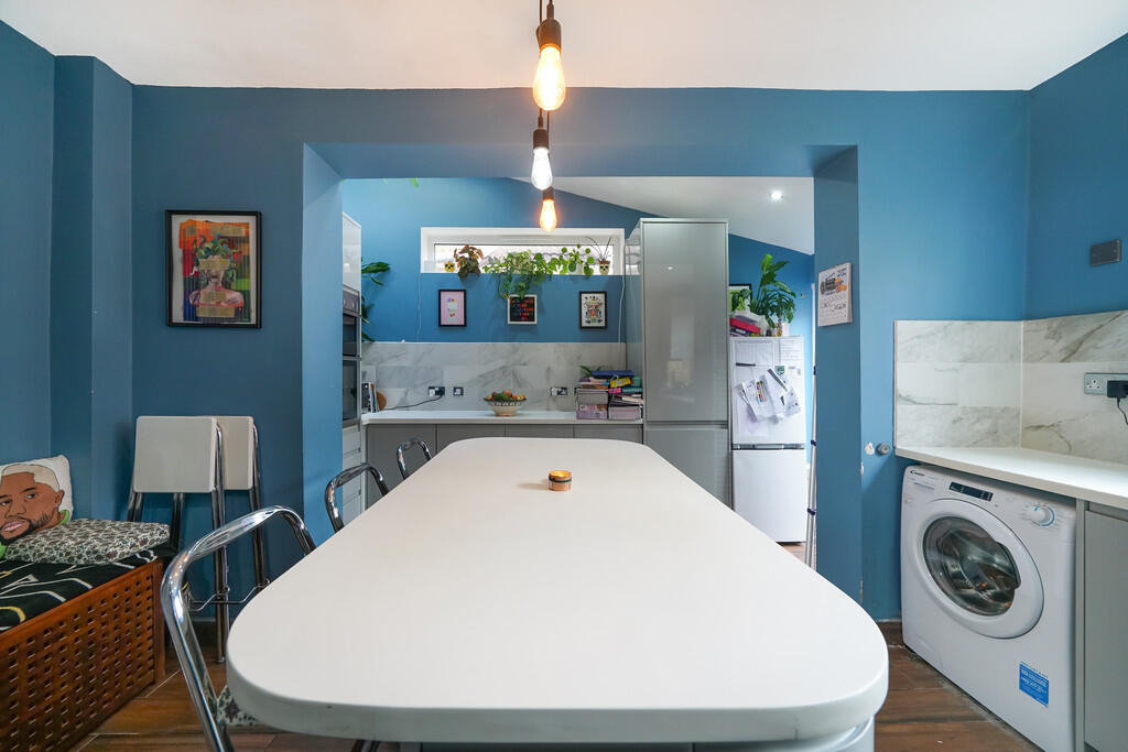 33 Pattenden Road...