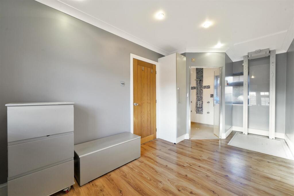 12 Grendon Gardens - EXQxAtntdCWR3Xvbtref.jpg